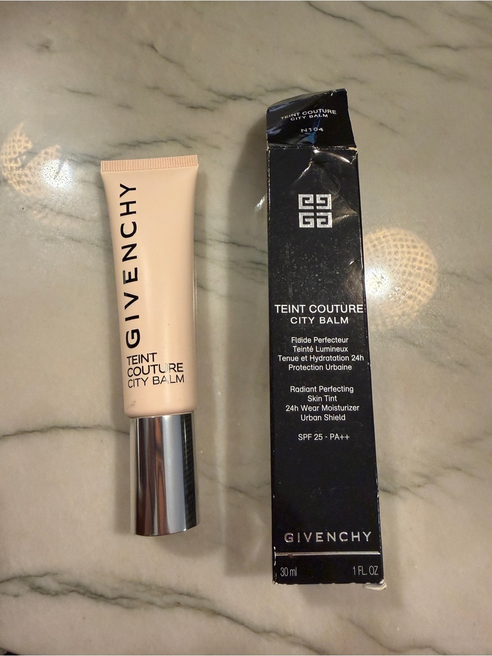 NWT Givenchy Teint Couture City Balm Skin Perfecting 24 hr wear SPF 25